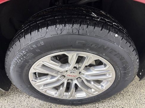 Used 2024 GMC Yukon XL SLE w/ Max Trailering Package image 8