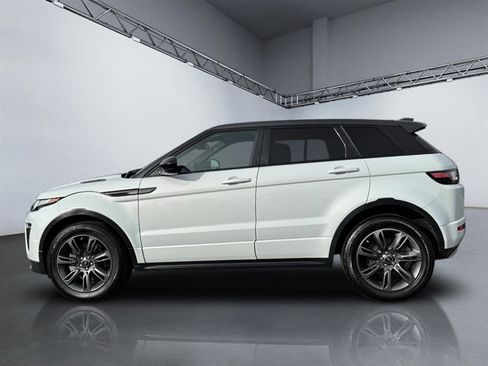 Used 2018 Land Rover Range Rover Evoque Landmark Edition image 2