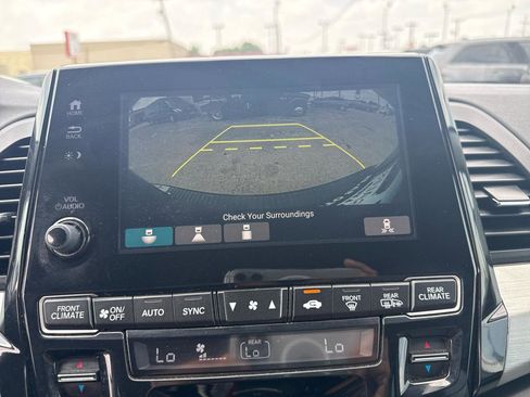 Used 2018 Honda Odyssey EX image 21