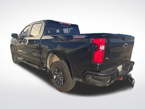 Used 2021 Chevrolet Silverado 1500 LT Trail Boss w/ Convenience Package II AWD/4WD image 4