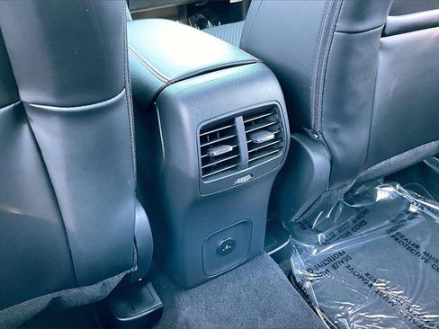 New 2026 Ford Escape ST-Line w/ Tech Pack #1 image 17