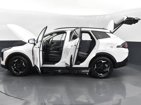 Certified 2026 Kia Sportage EX w/ EX Panorama Roof Package FWD image 54