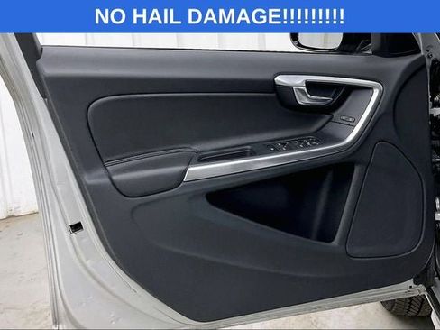 Used 2018 Volvo V60 T5 Cross Country w/ Convenience Package AWD/4WD image 21