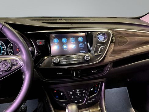 Used 2019 Buick Envision Premium AWD/4WD image 10