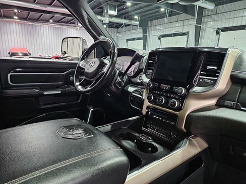 Used 2019 RAM 2500 Laramie AWD/4WD image 38