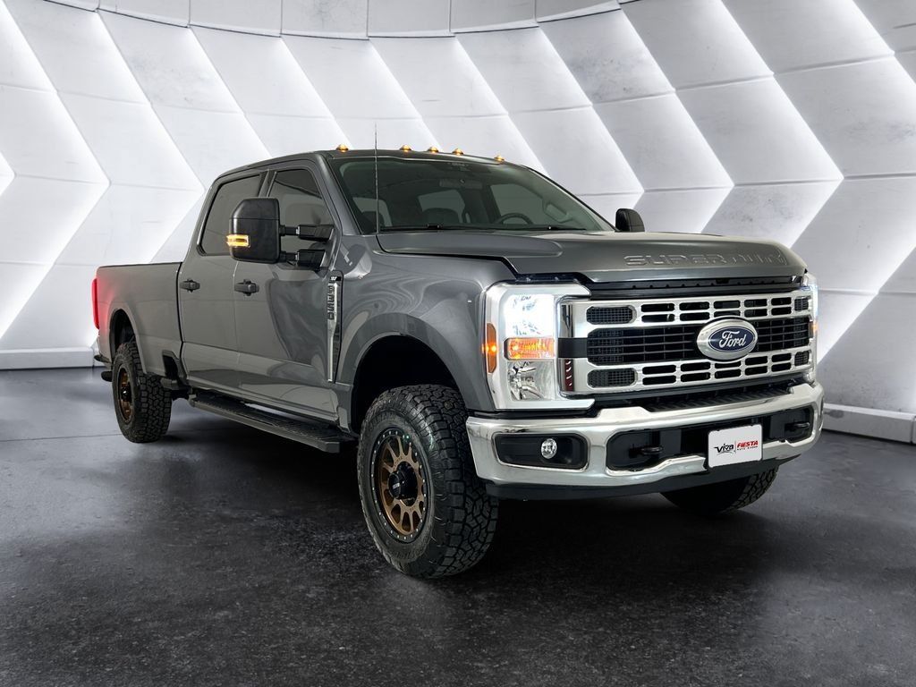 Used 2026 Ford F350 XLT AWD/4WD image 1