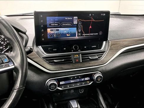 Used 2024 Nissan Altima 2.5 SL image 5