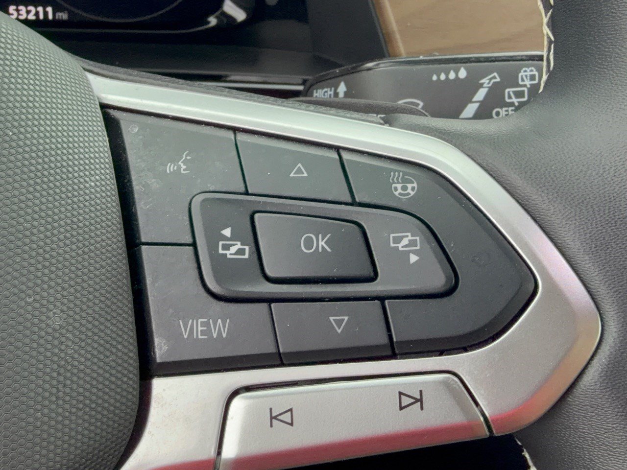 Certified 2024 Volkswagen Atlas SE AWD/4WD image 19