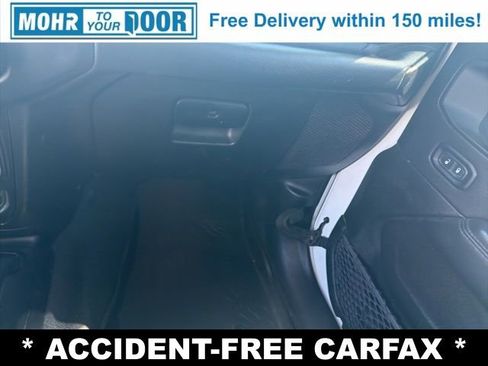 Used 2021 Jeep Wrangler Unlimited Sahara image 25