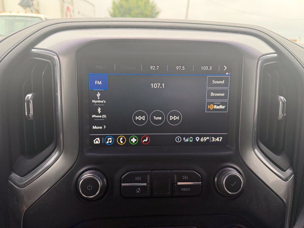 Used 2020 Chevrolet Silverado 3500 LT w/ All Star Edition AWD/4WD image 9
