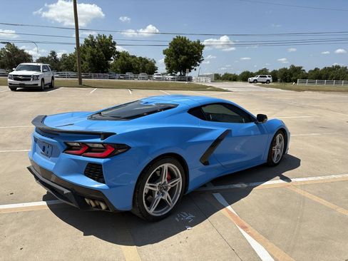 Used 2022 Chevrolet Corvette Stingray Preferred Cpe w/ 2LT RWD image 4