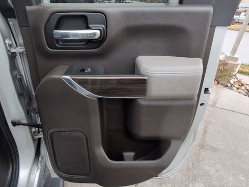 Used 2021 Chevrolet Silverado 2500 LT w/ All Star Edition image 31