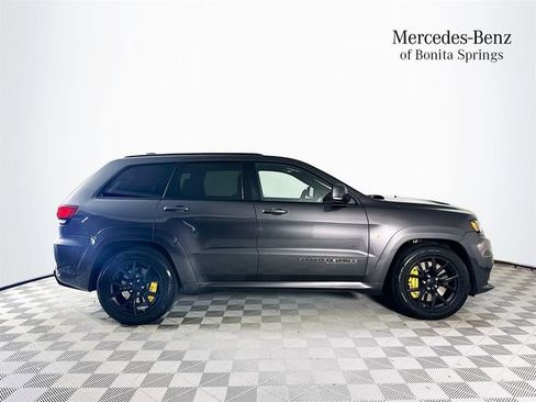 Used 2019 Jeep Grand Cherokee Trackhawk AWD/4WD image 8