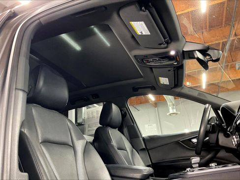 Used 2019 Audi Q7 3.0T Premium Plus w/ Premium Plus Package AWD/4WD image 22