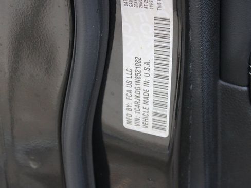 Used 2022 Jeep Grand Cherokee L Overland w/ MOPAR Finishing Package image 33