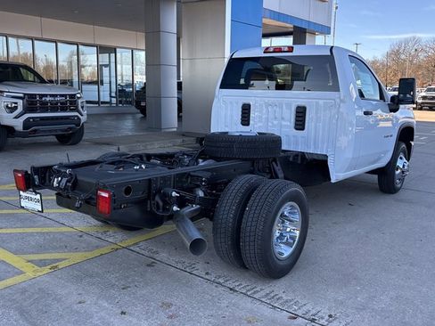 New 2026 Chevrolet Silverado 3500 W/T w/ WT Convenience Package image 3
