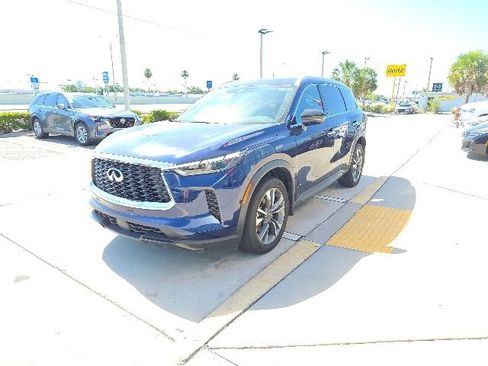 Used 2025 INFINITI QX60 Luxe w/ Vision Package AWD/4WD image 8