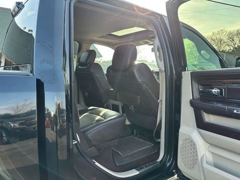 Used 2017 RAM 3500 Laramie Longhorn w/ Convenience Group RWD image 30