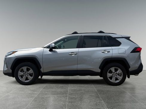 Certified 2024 Toyota RAV4 XLE w/ Convenience Package AWD/4WD image 3