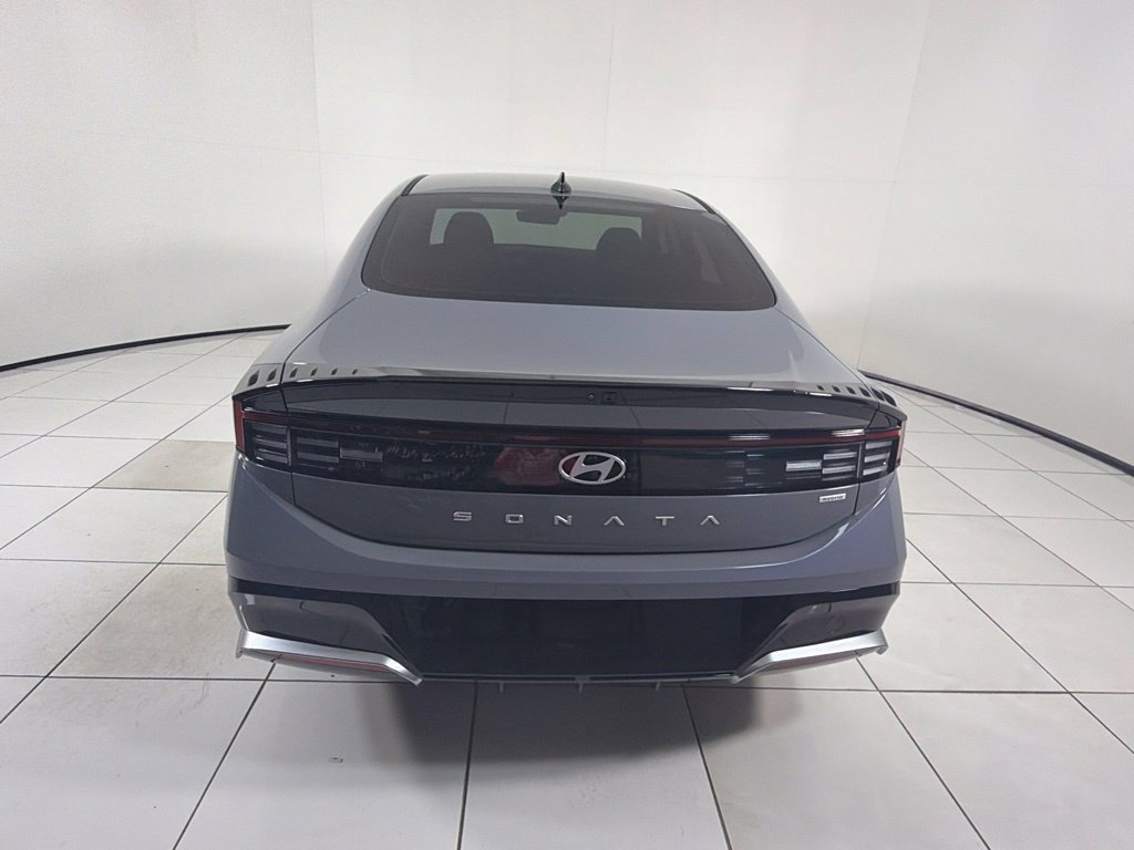 Certified 2025 Hyundai Sonata SEL FWD image 6