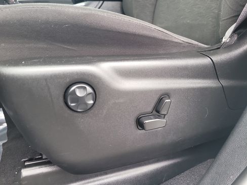 Used 2023 Dodge Durango SXT image 18