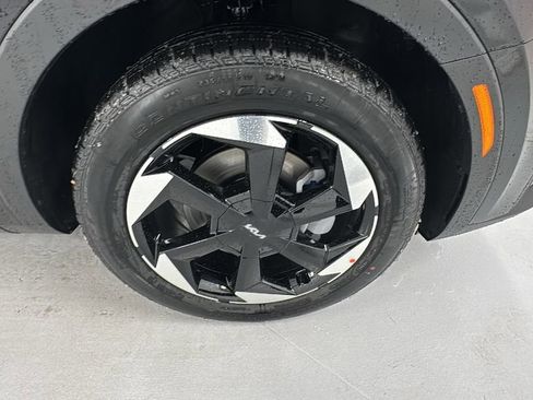 New 2026 Kia Sorento EX AWD/4WD image 9