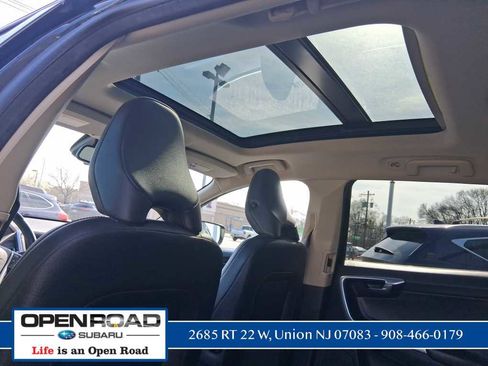 Used 2013 Volvo XC60 T6 AWD/4WD image 13