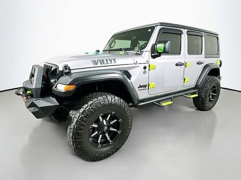 Used 2020 Jeep Wrangler Unlimited Sport image 3