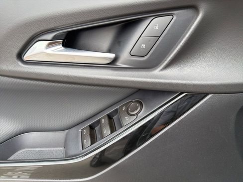 New 2026 Chevrolet Equinox LT FWD image 30