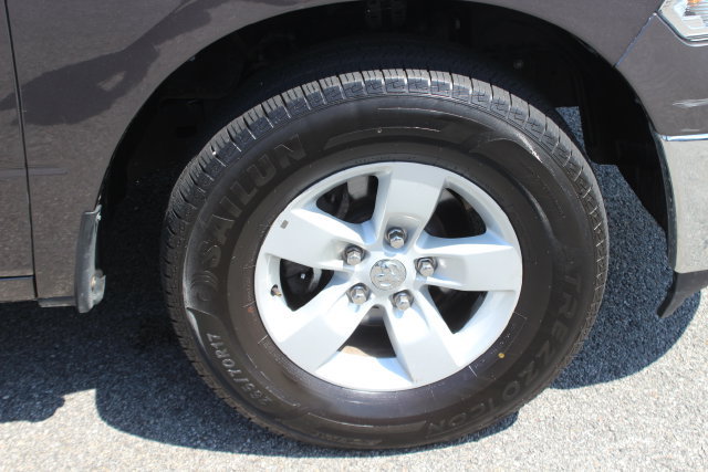 Used 2024 RAM 1500 Classic SLT RWD image 31