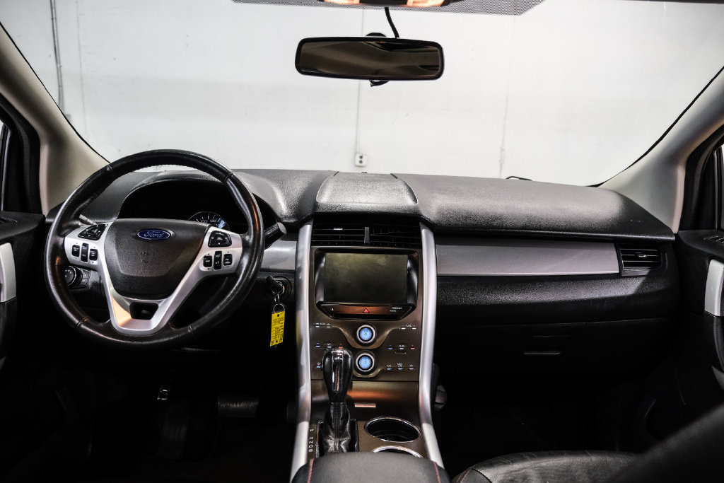 Used 2013 Ford Edge SEL AWD/4WD image 16