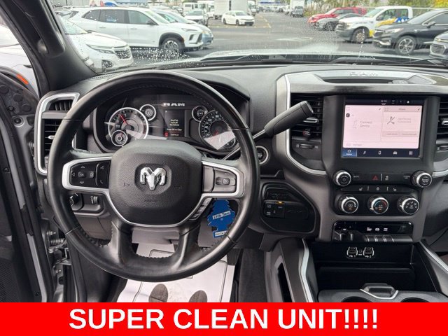 Used 2024 RAM 3500 Big Horn AWD/4WD image 18