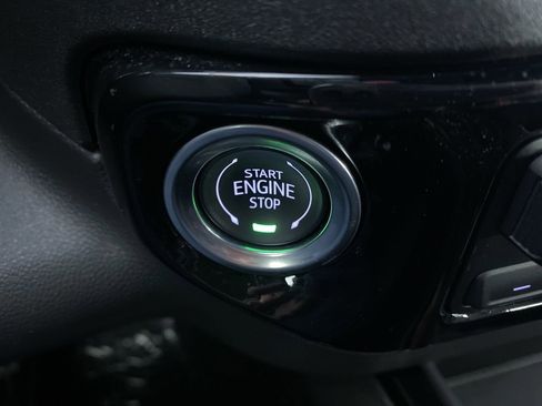 Certified 2025 Chevrolet Silverado 1500 ZR2 w/ Technology Package image 9