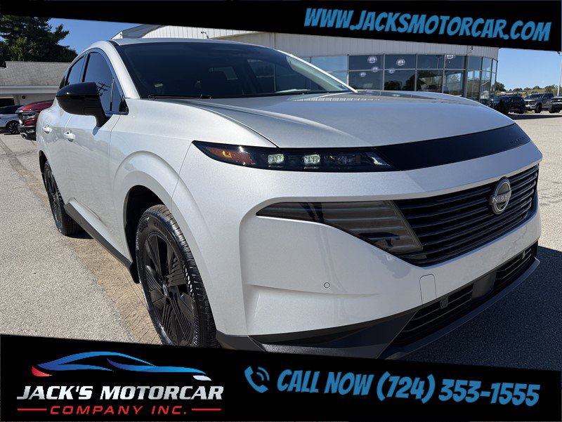 Used 2025 Nissan Murano SV AWD/4WD image 13