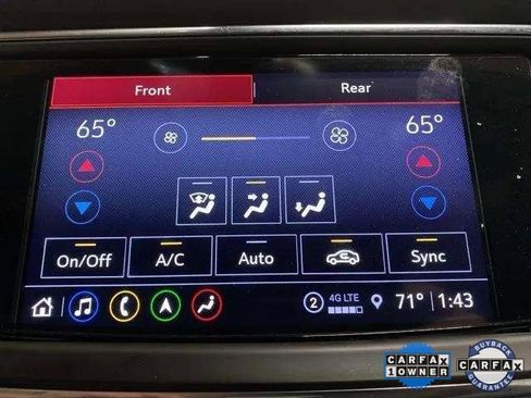 Used 2024 Buick Enclave Premium image 50