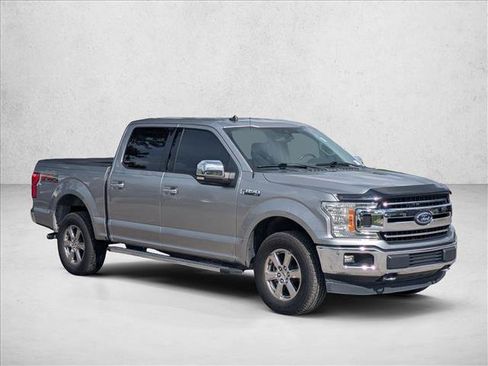 Used 2020 Ford F150 XLT w/ Equipment Group 302A Luxury AWD/4WD image 3