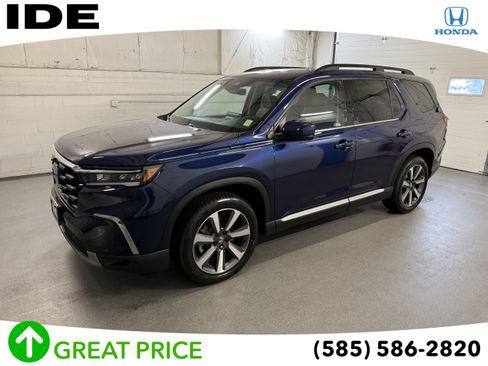 Certified 2023 Honda Pilot Touring image 1