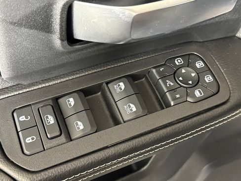 Used 2026 RAM 2500 Big Horn AWD/4WD image 27