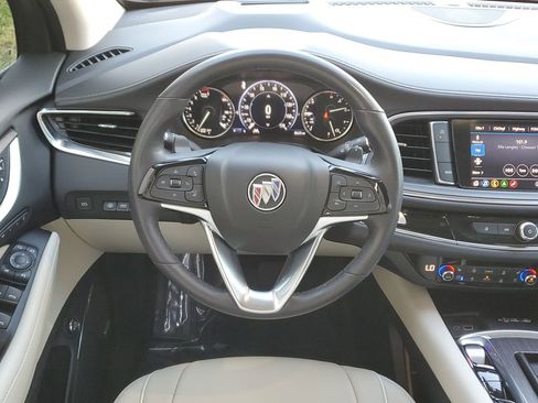 Certified 2024 Buick Enclave Avenir w/ Avenir Technology Package image 17