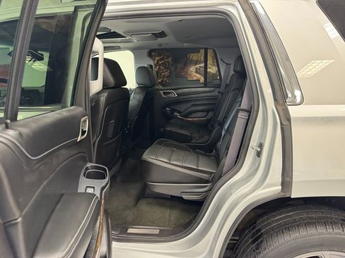 Used 2015 GMC Yukon Denali w/ Premium Package AWD/4WD image 41
