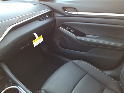 New 2025 Nissan Altima 2.5 SL image 23