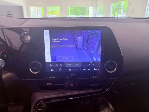 Certified 2024 Lexus NX 250 FWD w/ Towing Package (2000 Lbs) image 25