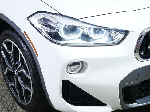 Used 2018 BMW X2 xDrive28i w/ M SportX Package image 16