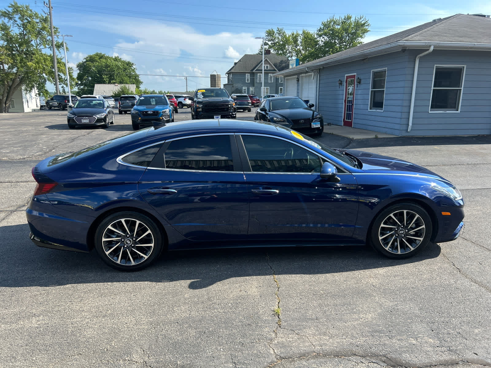 Used 2020 Hyundai Sonata Limited w/ Cargo Package FWD image 4