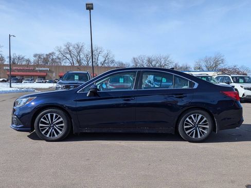 Used 2018 Subaru Legacy 2.5i Premium w/ Moonroof Package image 8