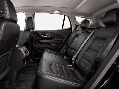 Used 2023 GMC Terrain Denali AWD/4WD image 18