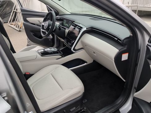 Used 2023 Hyundai Tucson Limited image 16