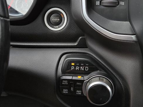 Used 2022 RAM 1500 Big Horn AWD/4WD image 17