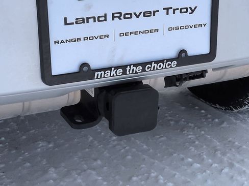 Certified 2025 Land Rover Defender 110 S image 37