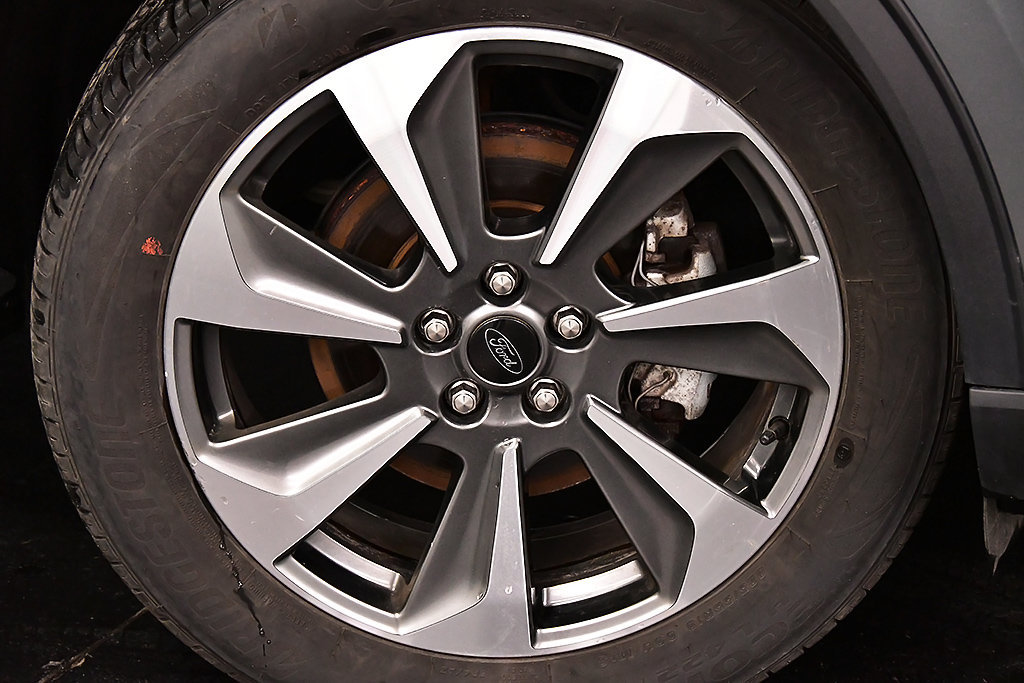 Used 2024 Ford Escape Platinum AWD/4WD image 10